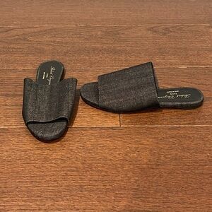 Robert Clergerie Women’s Black Fabric Slides Size 38/8